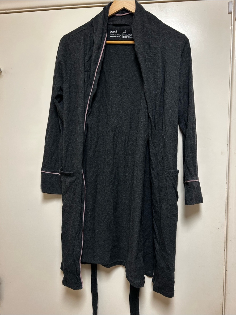 NWT Pact Robe+Voted #1+Organic cotton.+Charcoal+Lavender+100% Cotton